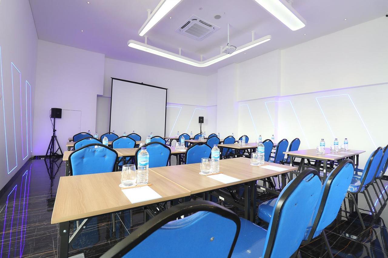 Moritz Biz Gandaria Hotel Jakarta Luaran gambar